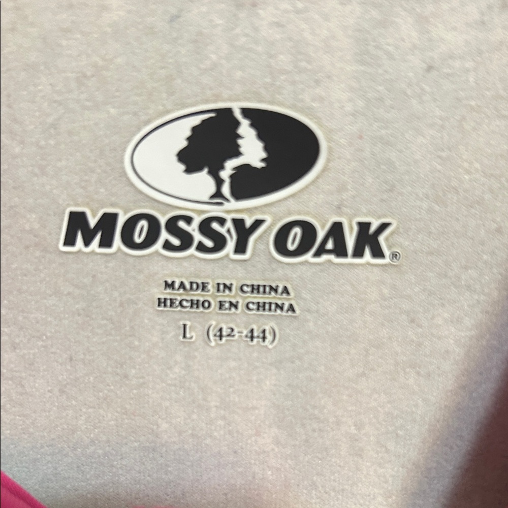 Mossy Oak Women's Camo Jacket with Pink Accents - Picture 6 of 7